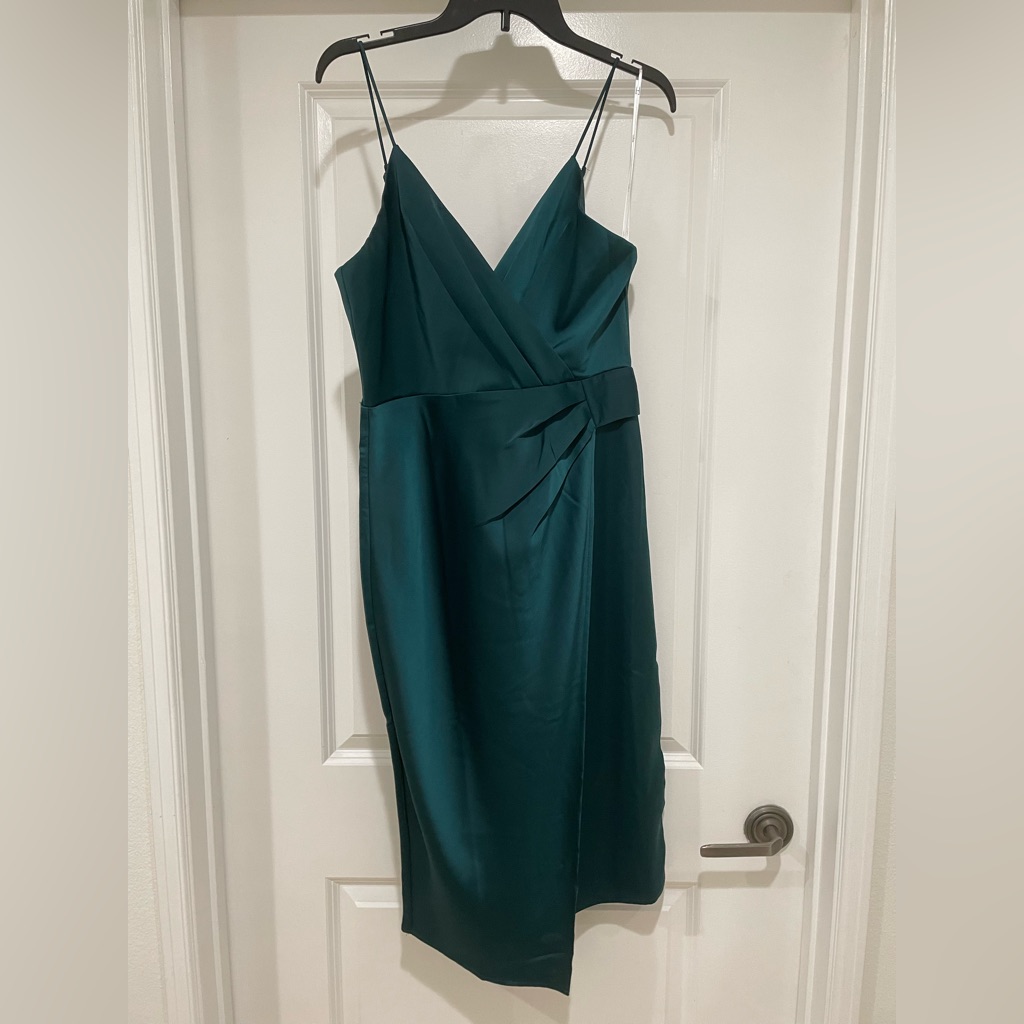 Lulus Green Midi Dress